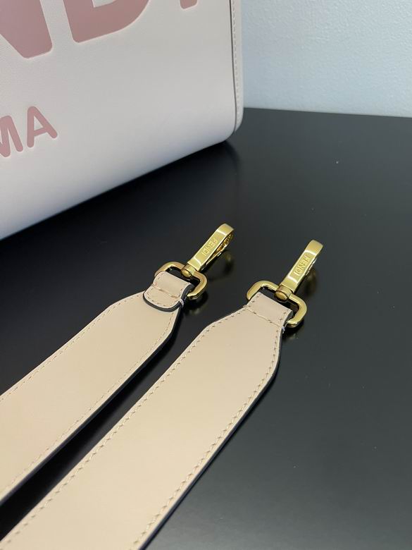 Fendi 35x17x31cm YG 2 (7)