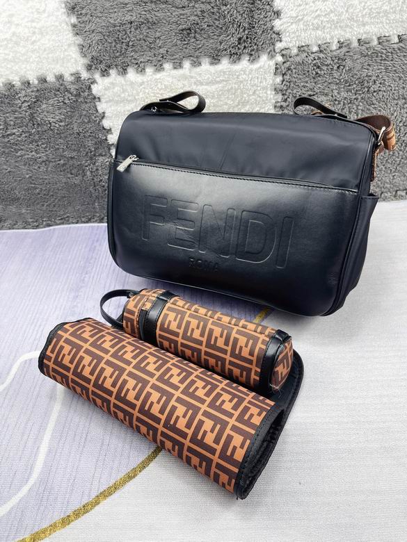 Fendi 40x30x15cm CX (3)