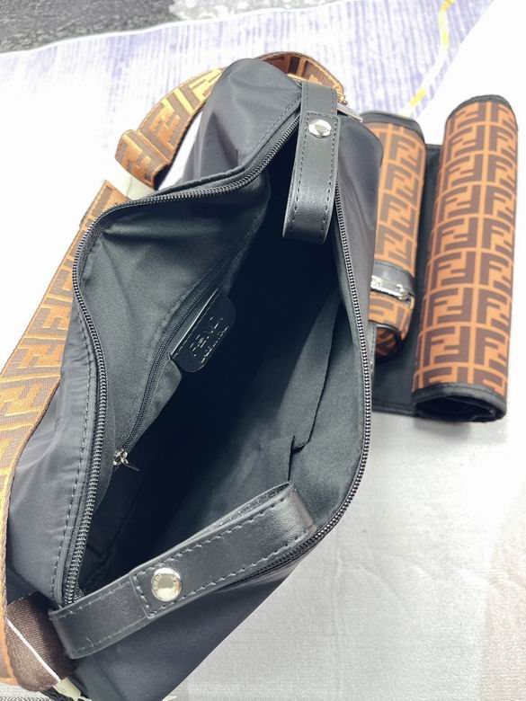 Fendi 40x30x15cm CX (7)