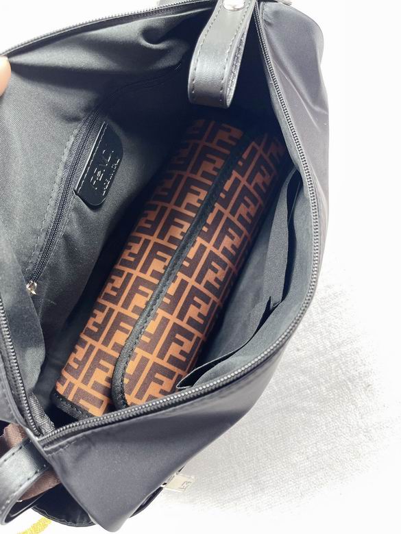 Fendi 40x30x15cm CX (8)