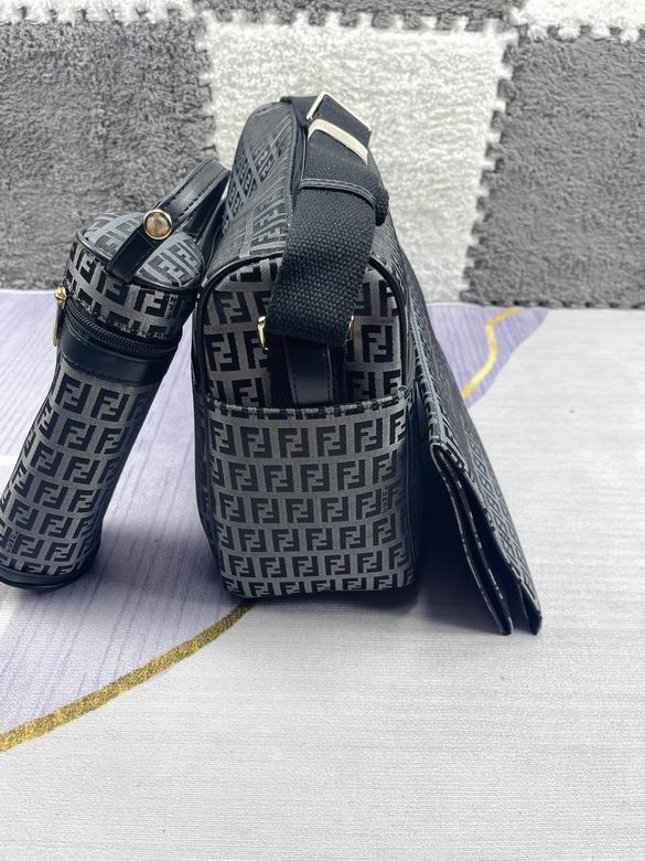 Fendi 40x30x15cm CX 1 (4)