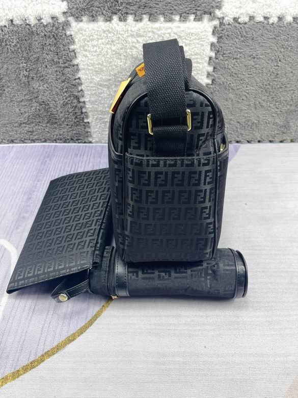 Fendi 40x30x15cm CX 2 (4)