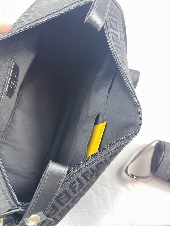 Fendi 40x30x15cm CX 2 (5)