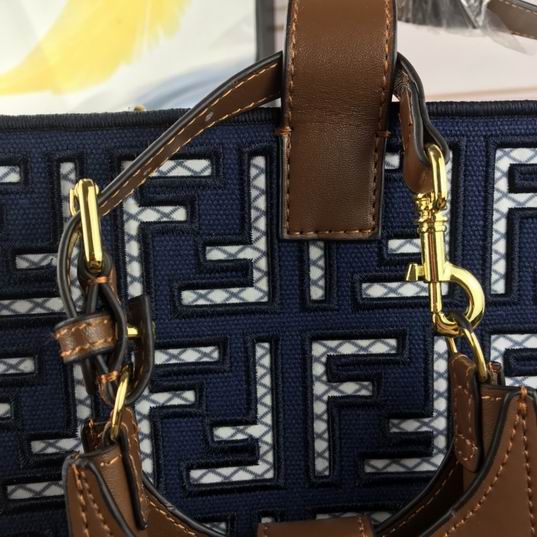 Fendi 608 38x34x20cm ww (15)