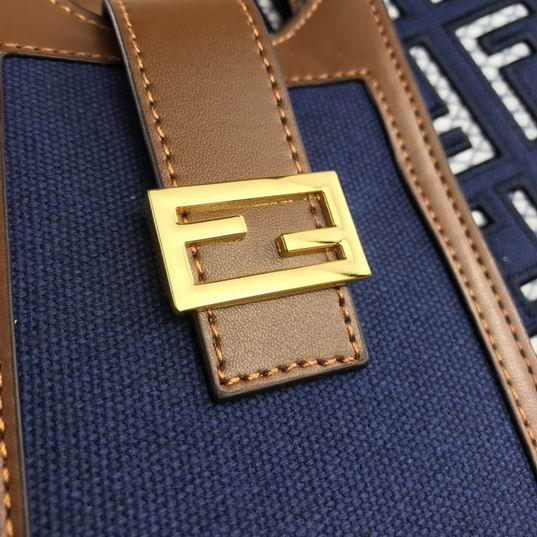 Fendi 608 38x34x20cm ww (16)