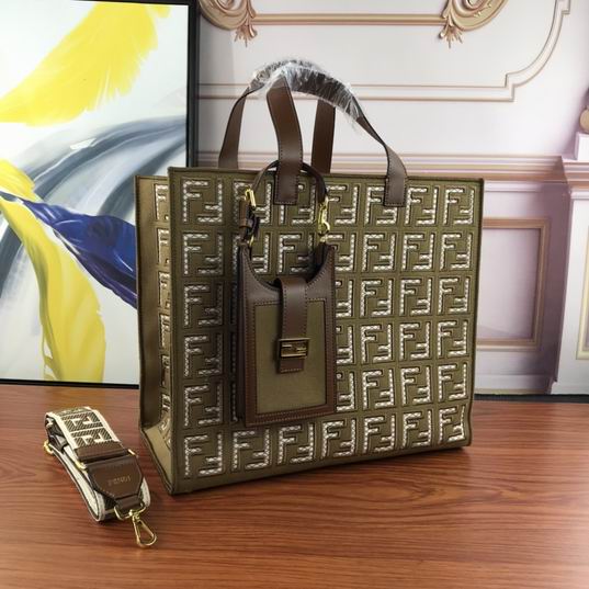 Fendi 608 38x34x20cm ww (20)
