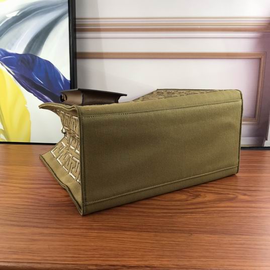 Fendi 608 38x34x20cm ww (23)