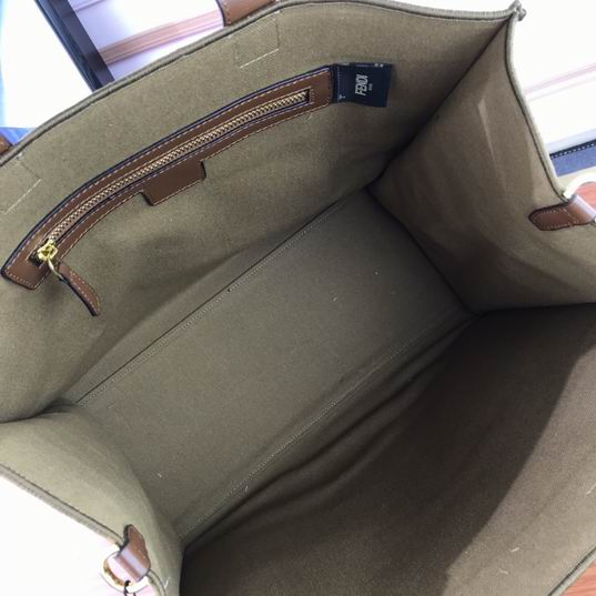 Fendi 608 38x34x20cm ww (27)