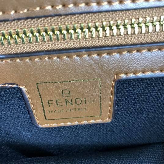Fendi 608 38x34x20cm ww (33)