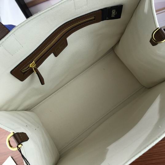 Fendi 608 38x34x20cm ww (8)