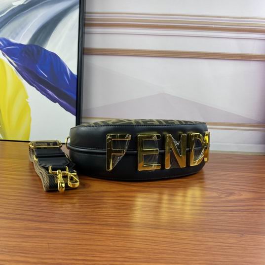 Fendi 6388 29x24x10cm ww (4)