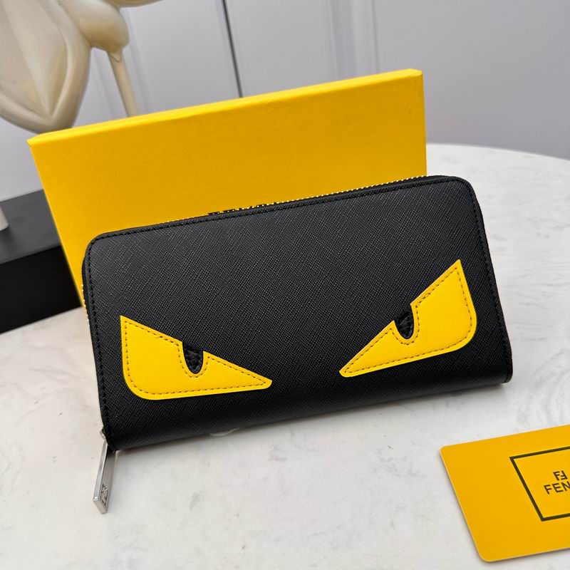Fendi 666096 19x10x2.5cm zy (2)