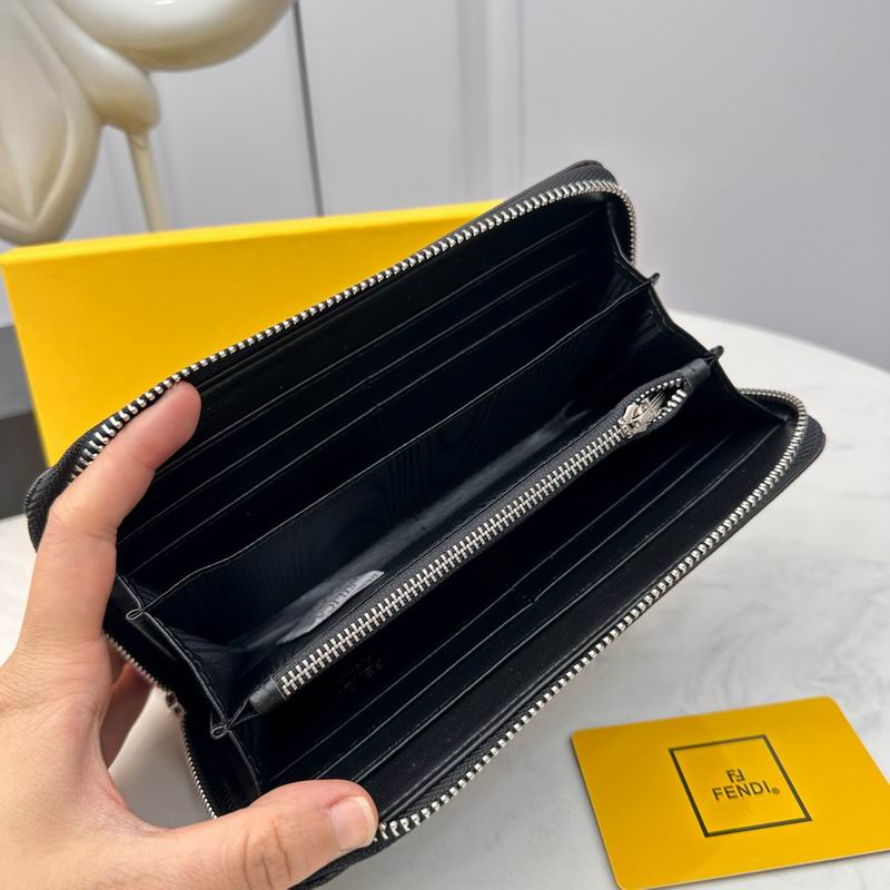 Fendi 666096 19x10x2.5cm zy (9)