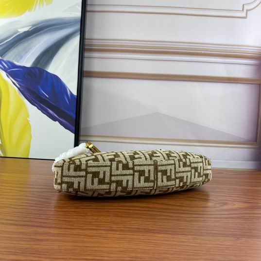 Fendi 7001 32x11x5cm ww (4)