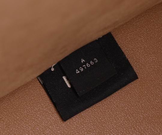 Fendi 7710 36.5x14x31cm ww (7)