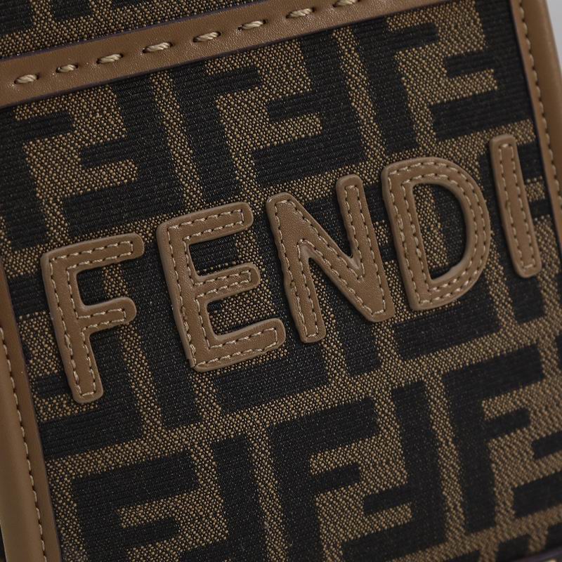 Fendi 7712啡色14.5x6x18cm ww (3)