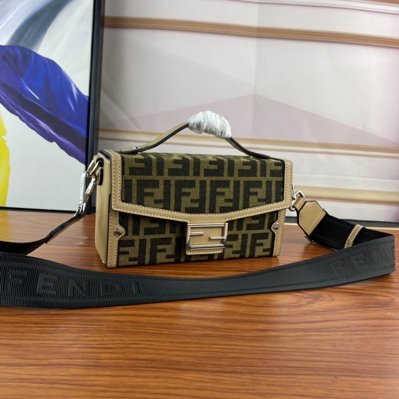 Fendi 80098 23x6.5x13cm ww (20)