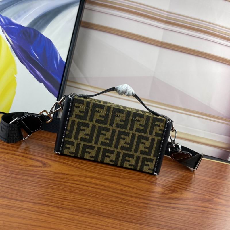 Fendi 80098 23x6.5x13cm ww (30)