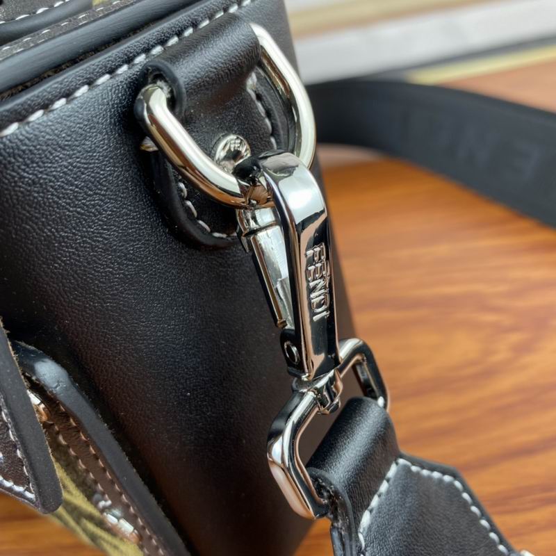 Fendi 80098 23x6.5x13cm ww (34)