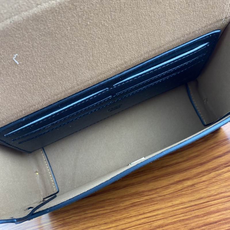 Fendi 80098 23x6.5x13cm ww (36)