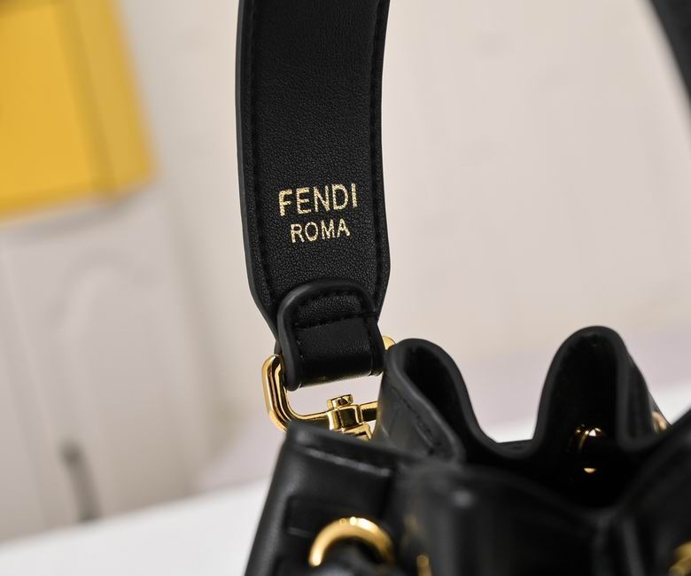 Fendi 8850 18x12x10cm ww (4)