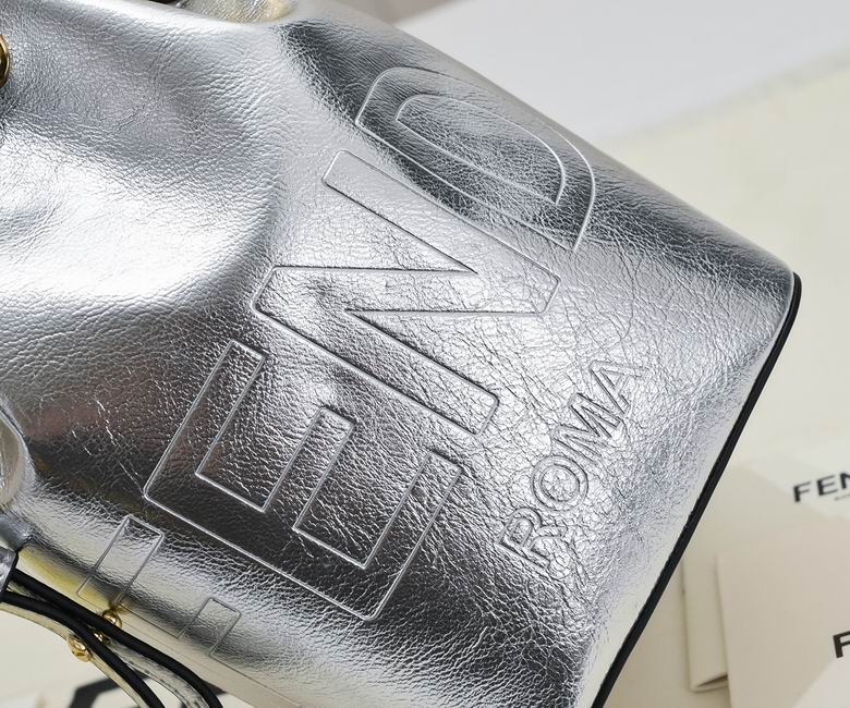 Fendi 8899 18x12x10cm ww (5)