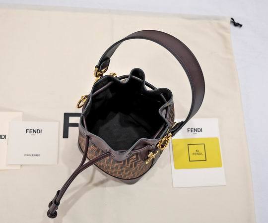 Fendi 8940 12x10x19cm ww (9)