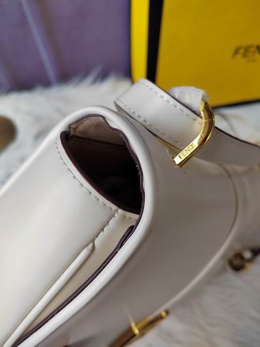 Fendi 8BT366 25x20x7cm zy (18)