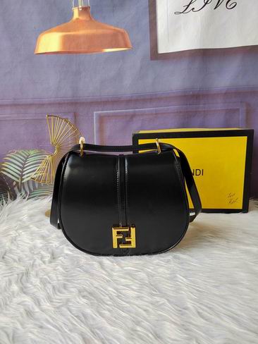 Fendi 8BT366 25x20x7cm zy (38)
