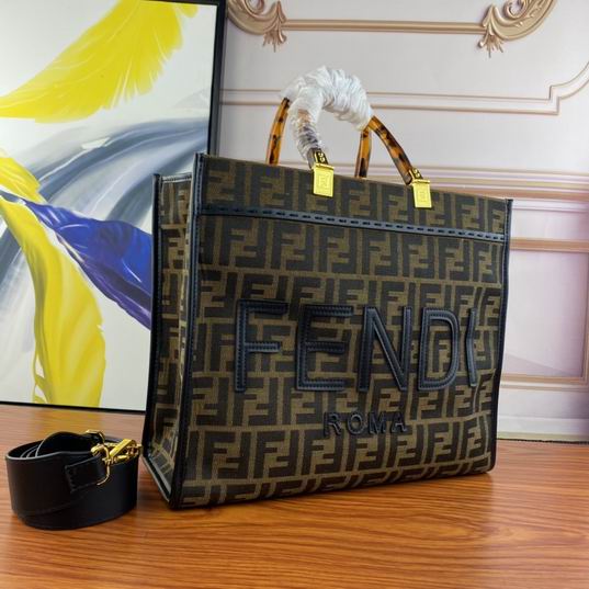 Fendi 9020 35x31x173cm ww (11)