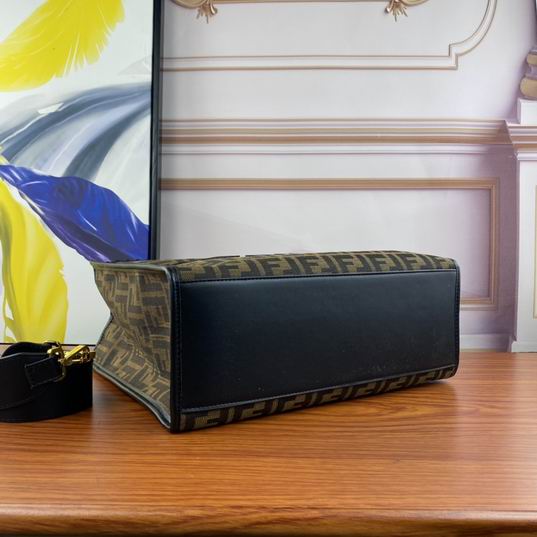 Fendi 9020 35x31x173cm ww (12)