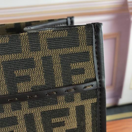 Fendi 9023 40x35cm ww (6)