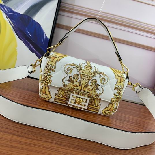 Fendi Baguette 01 26cm ww (1)