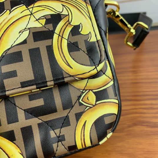 Fendi Baguette 01 26cm ww (15)