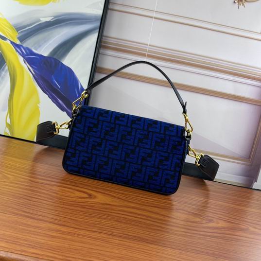 Fendi Baguette 0196 26x15x5cm ww (18)
