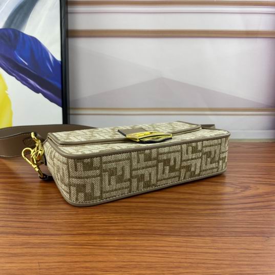 Fendi Baguette 0196 26x15x5cm ww (4)