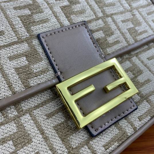 Fendi Baguette 0196 26x15x5cm ww (6)