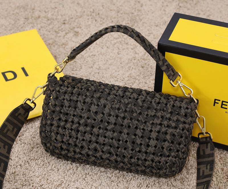Fendi Baguette 2020 26x4x13cm ww (11)