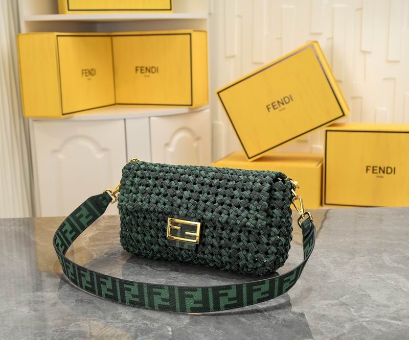 Fendi Baguette 2020 26x4x13cm ww (11)