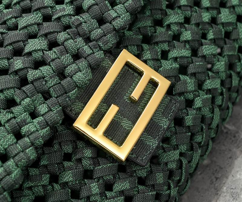 Fendi Baguette 2020 26x4x13cm ww (14)