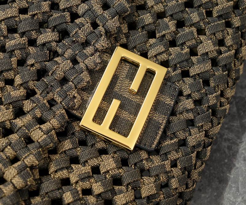 Fendi Baguette 2020 26x4x13cm ww (7)