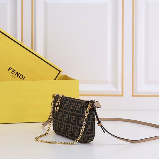 Fendi Baguette 20x13x3cm ww (2)