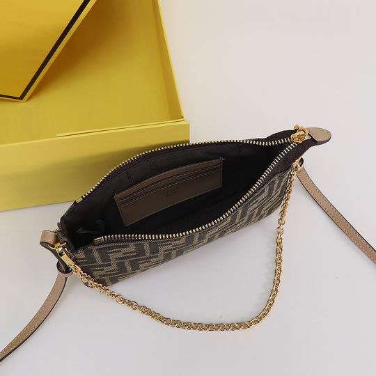 Fendi Baguette 20x13x3cm ww (9)