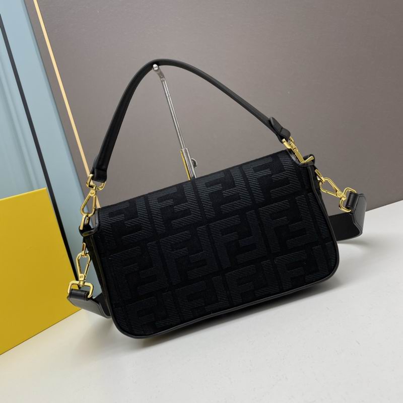 Fendi Baguette 2275 26x5x15cm ww (18)