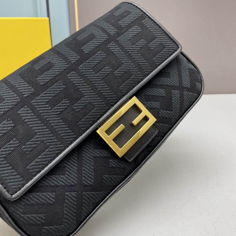 Fendi Baguette 2275 26x5x15cm ww (21)