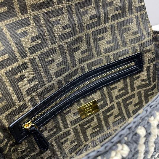 Fendi Baguette 26x13x6cm ww (8)