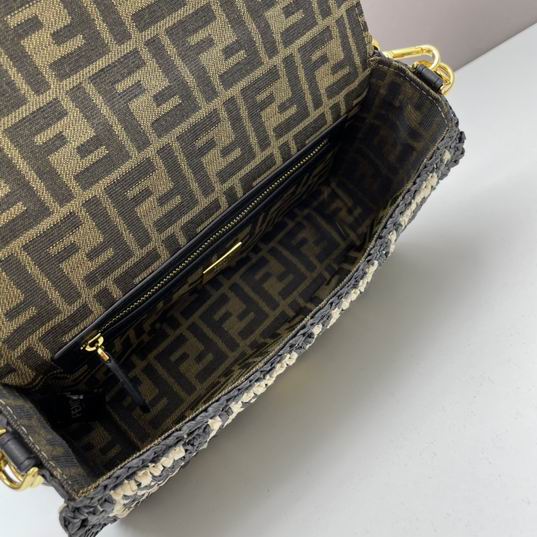Fendi Baguette 26x13x6cm ww (9)