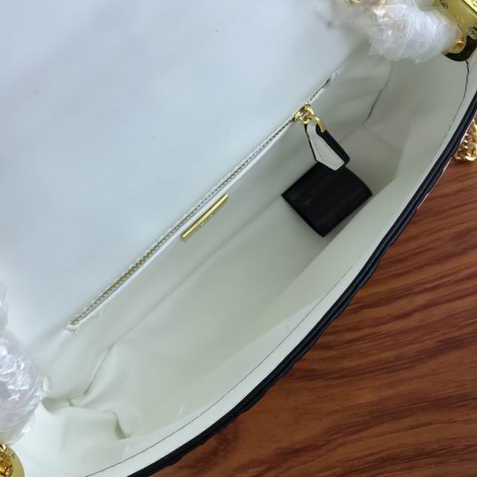 Fendi Baguette 3319 26cm ww (9)