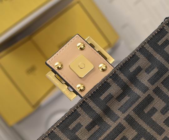 Fendi Baguette 3358 26x13x6cm ww (14)