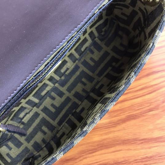 Fendi Baguette 7002 24x14.5x7cm ww (8)